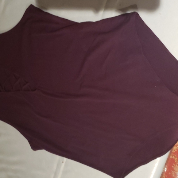 Lattice v mock neck bodysuit Forever 21 ➕ - Picture 2 of 3